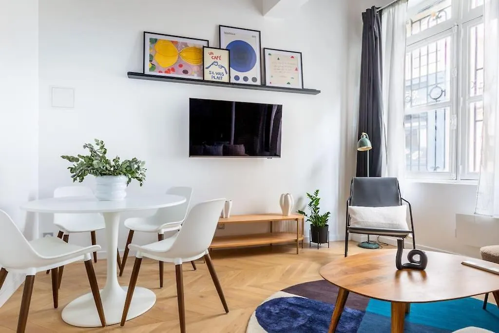 Appartement Typical Parisian Apart#Quatier Latin#Notre Dame# France