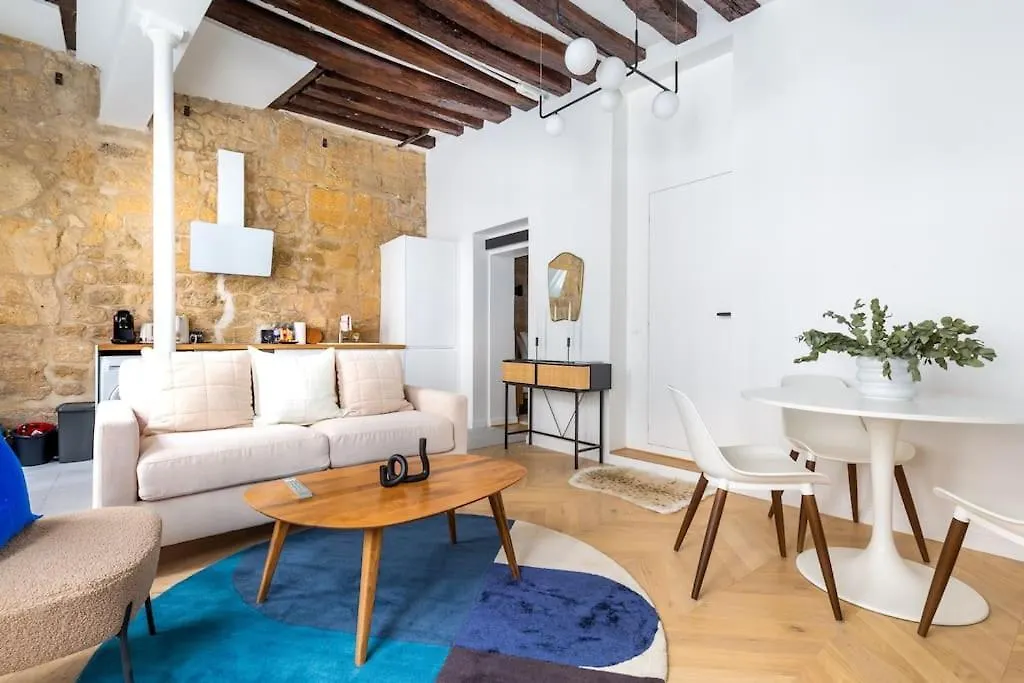 Apartment Typical Parisian Apart#Quatier Latin#Notre Dame#